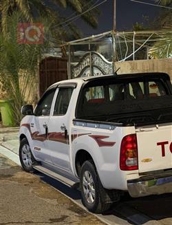 تويوتا هايلوكس